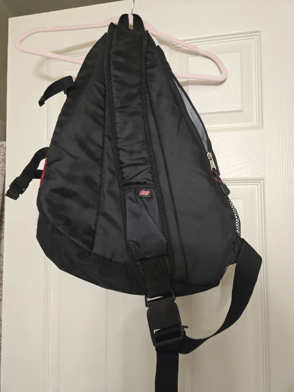 Eastsport compact sling